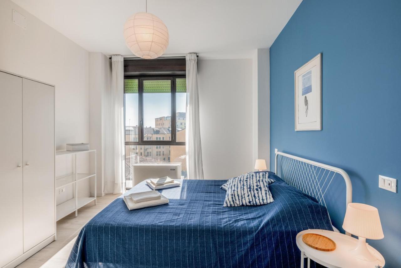 Family & Friends Rooms With Shared Bathroom Padua Exteriör bild