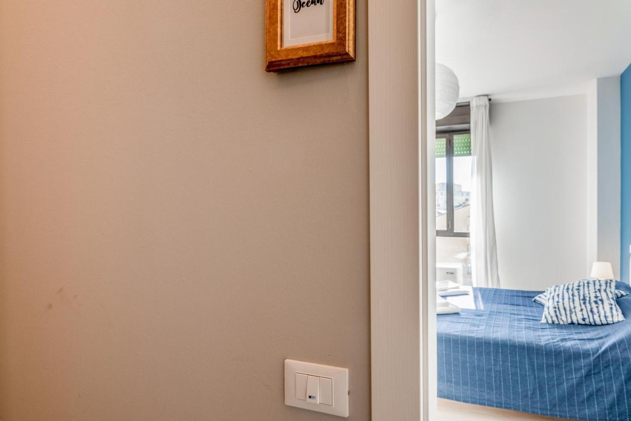 Family & Friends Rooms With Shared Bathroom Padua Exteriör bild
